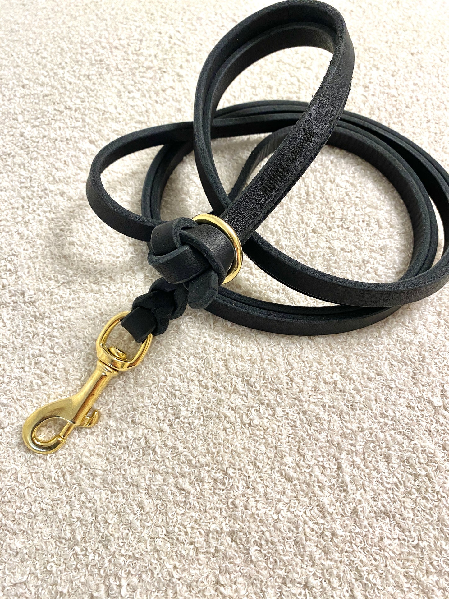 Knopfleine Fettleder swiss made