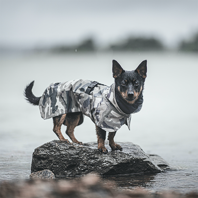 PAIKKA Recovery Raincoat